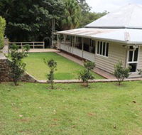Mapleton Falls Farm House - Holiday Cairns