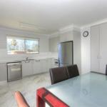 45A Wharf Upstairs - Holiday Cairns 1
