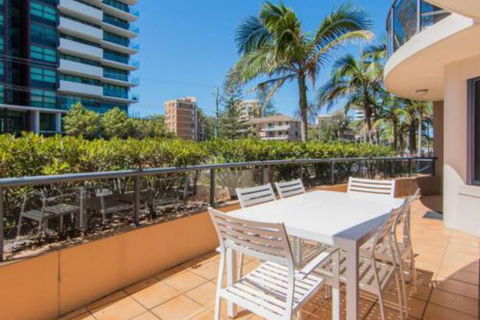 Millennium 102 With Pool In Complex - Holiday Cairns 0