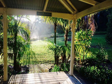 Valleydale Cottage - Holiday Cairns 6