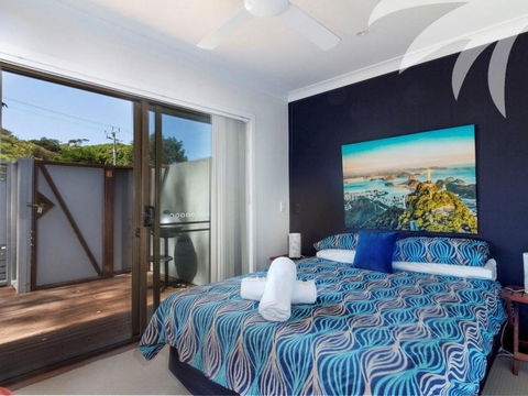 Aqua Apartment #4 - Holiday Cairns 3