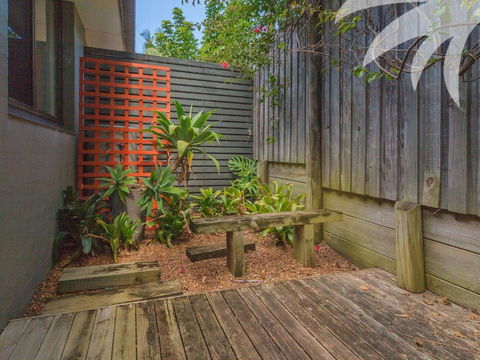 Aqua Apartment #4 - Holiday Cairns 2