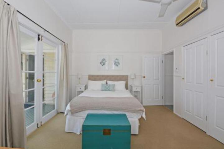  Holiday Cairns