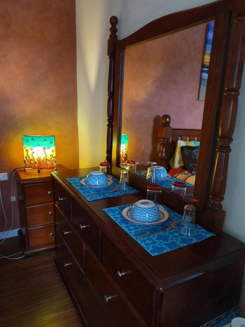 JUST 4 YOU! Amazing Sea Views WIFI Fullly Air Conditioned King Bed - Holiday Cairns 2