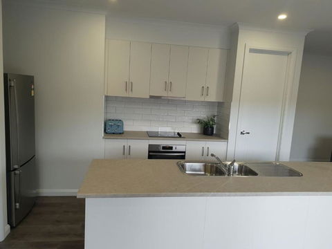 123 Wilson Arapiles - Holiday Cairns 1