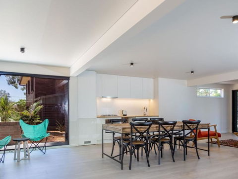 Tallwood 24 NARRWALLEE - Holiday Cairns 1