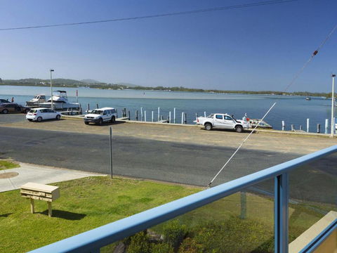 Fairholme 12 - Holiday Cairns 4