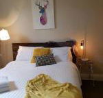 Cute Cottage on Byng Walk To Town  Pet Friendly - Holiday Cairns