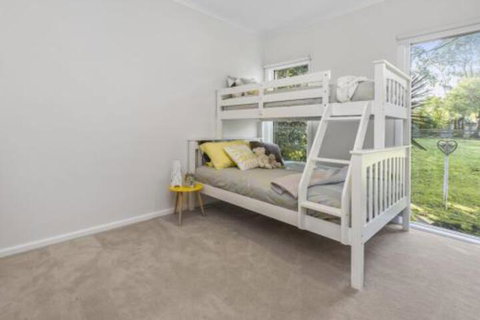 COASTAL BREEZE BALNARRING - Holiday Cairns 1
