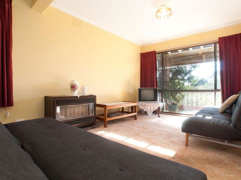 FAMILY GETAWAY DROMANA - Holiday Cairns 1