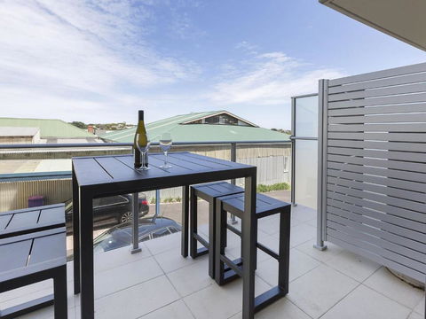 OCEAN BEACH RETREAT SORRENTO - Holiday Cairns 2