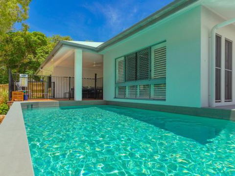 CANOPY HOUSE At PALM COVE - Holiday Cairns 0