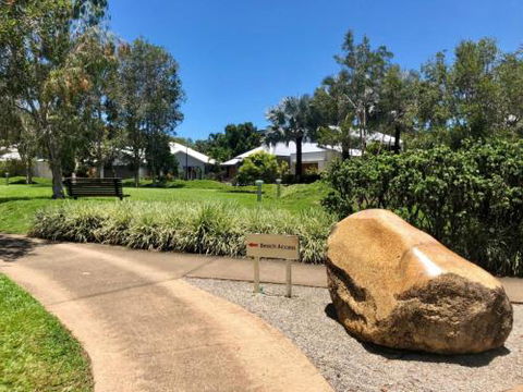 CANOPY HOUSE At PALM COVE - Holiday Cairns 1