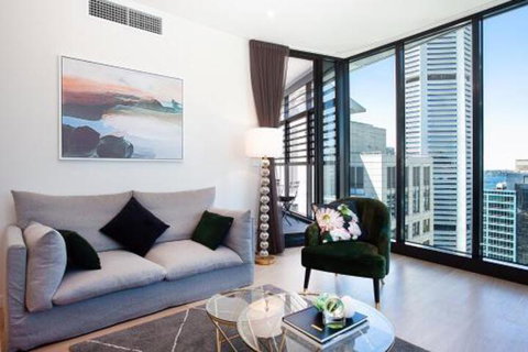 CITY HIGH Hosted By: LAbode Accommodation - Holiday Cairns 5