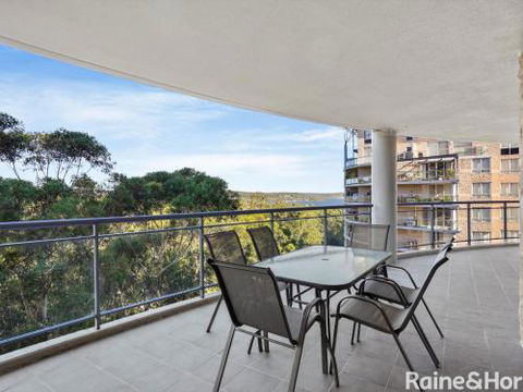The Sanctuary #363 363 / 80 John Whiteway Drive - Holiday Cairns 1