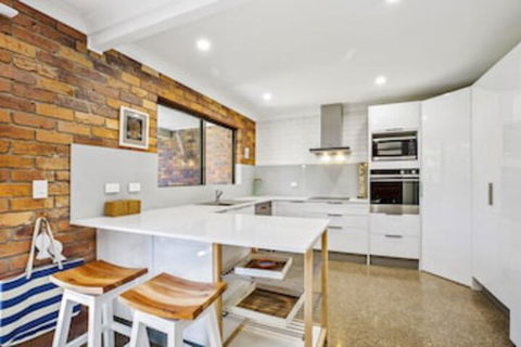 A Beach Break - 1/90 Lorikeet Drive - Holiday Cairns 0