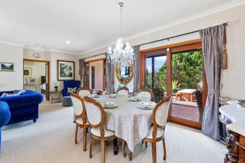 Parkview Cottage - Holiday Cairns 2
