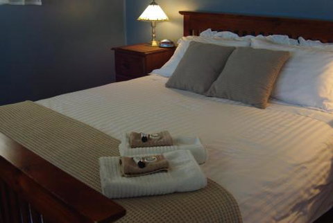 Port Lincoln Holiday Houses - Holiday Cairns 2
