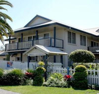 Tokelau 2 Tuncurry Townhouse - Holiday Cairns