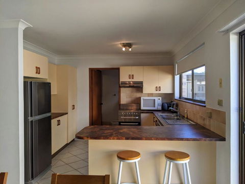 DAVIES STREET 3 / 14 MOLLYMOOK - Holiday Cairns 5