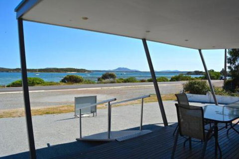 Beachview - Holiday Cairns 4