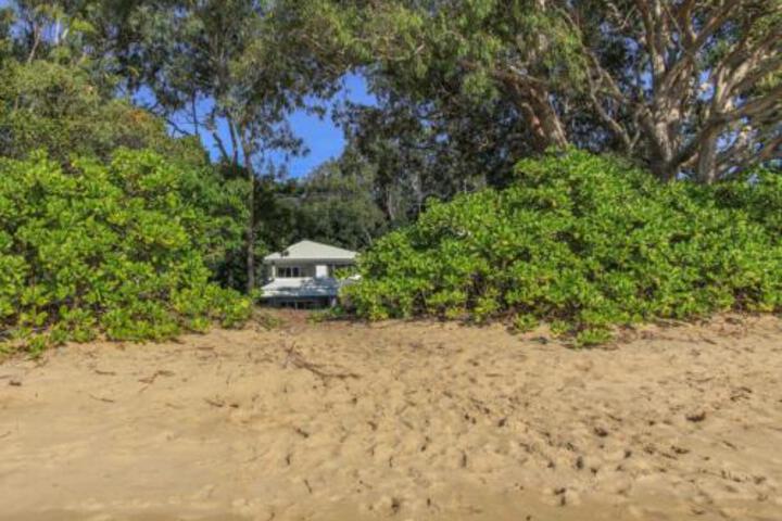 Cairns Northern Beaches QLD Holiday Cairns