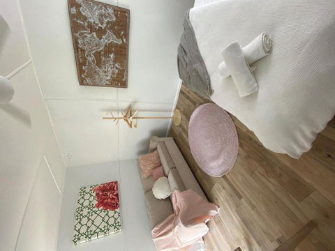 Toukley Waterfront Oasis - Holiday Cairns 4