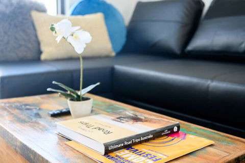 JUDD A Stylish Abode Awaits You - Holiday Cairns 4