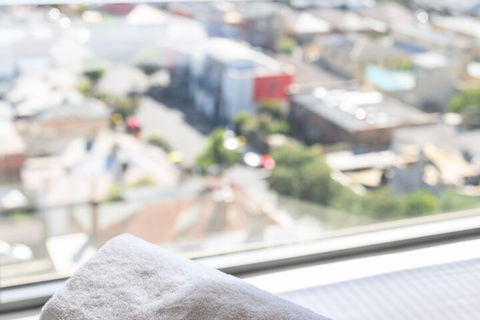 JUDD A Stylish Abode Awaits You - Holiday Cairns 7