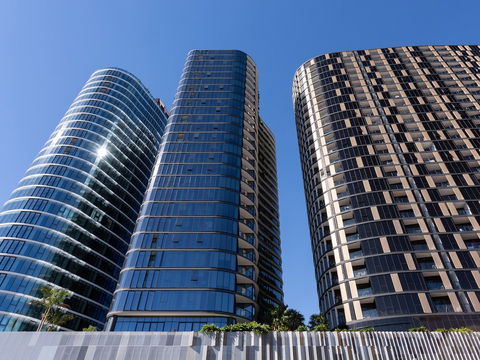 FV By Serain Residences - Holiday Cairns 0