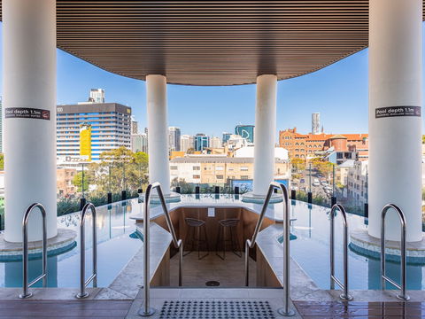 FV By Serain Residences - Holiday Cairns 3