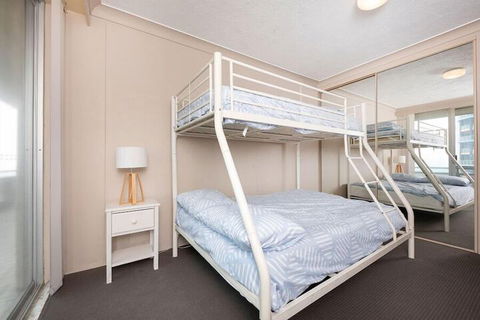 Sandbar Unit 402 - Holiday Cairns 6