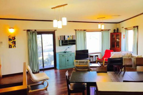 The Kite Beach House - Holiday Cairns 5