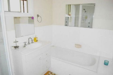 Explorers Holiday House - Holiday Cairns 5