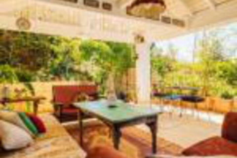 The Blue Beach House - Holiday Cairns 0