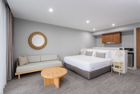 Abode Hotel Malua Bay - Holiday Cairns 5