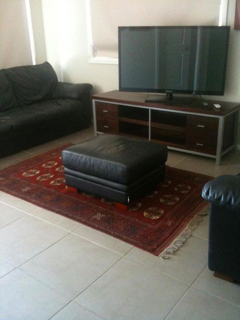 Denman Serviced Apartments - Holiday Cairns 3