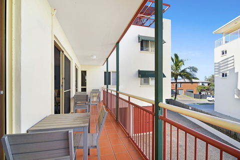 Vaai Moana - 5/10 Oriole Avenue - Holiday Cairns 6