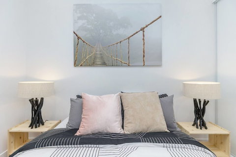 SKY Heart Of BNE City 2bed APT Pool& Gym Qbn222-18 - Holiday Cairns 4