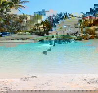 Ocean  Riverview at Chevron Renaissance - Holiday Cairns