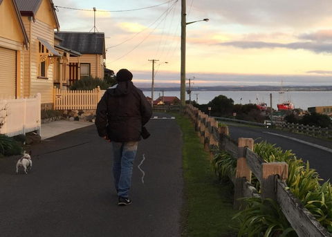 Ellies Cottages - Holiday Cairns 1