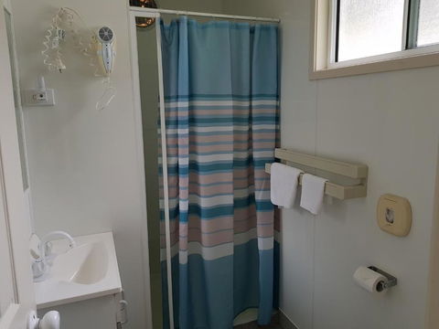 Jacaranda Holiday Park - Holiday Cairns 4