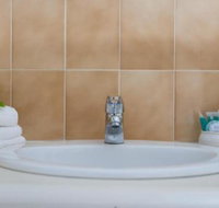 Budget Apartment Trinity Beach - Holiday Cairns