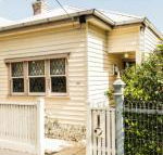 Simmers Serviced Apartments - Holiday Cairns