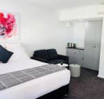 The Avenue Inn - Holiday Cairns