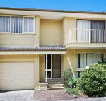 Toowoon Bay Townhouse Unit 6 - Holiday Cairns