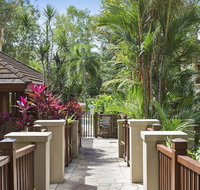Temple 304 Modern Spacious - Holiday Cairns