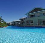 Pacific Blue Pool spa  more available in complex - Holiday Cairns