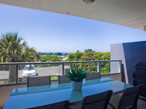 LORNE CHALET APARTMENT 10 Ask About Midweek Deals - Holiday Cairns 3