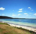 5 Harbourside 3 7 Soldiers Point Road ground floor waterfront unit - Holiday Cairns